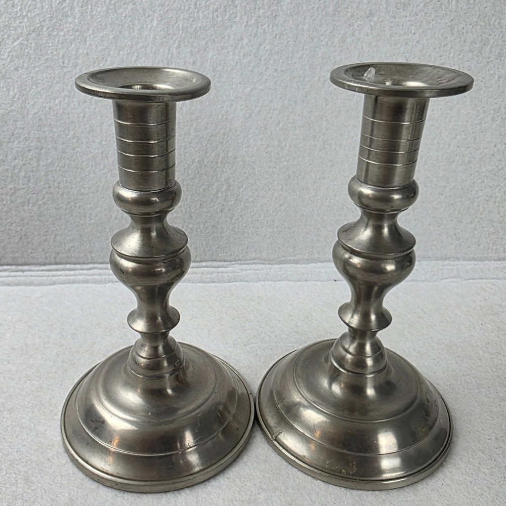 Woodbury Pewterers Vintage Pewter Candlestick Holders Set of 2 Silver USA 6.75in